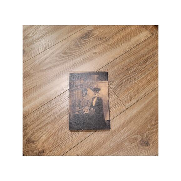 Jake Genen Lincoln Family Squirrels Art on Wood Rustic Whimsical Home Decor - Picture 4 of 8